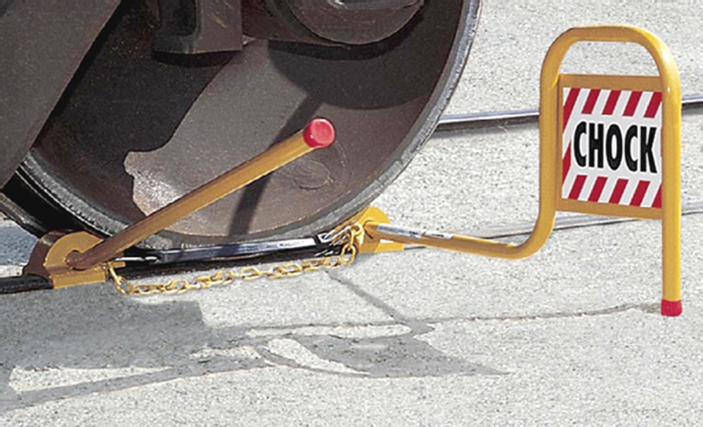 C-1 Type Double Steel Rail Chock with Flag Flush Rail 
Weight 16 lbs.